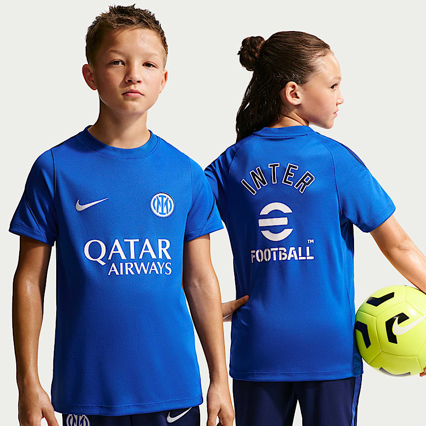 Chelsea FC Third Nike Dri-FIT Genç Çocuk Kapüşonlu Futbol Eşofmanı